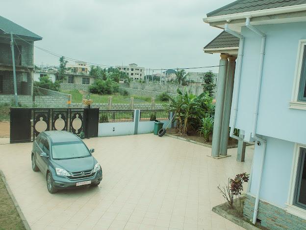 Luxurious 6-Bedroom House for Sale – Tema Community 25 (Close to DPS International School)